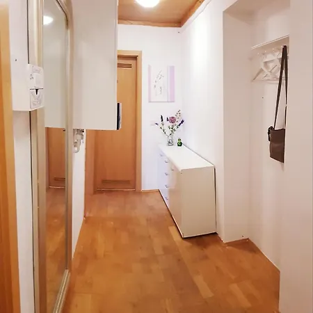 Elena Flat Lavendel Zentrum Апартаменты *