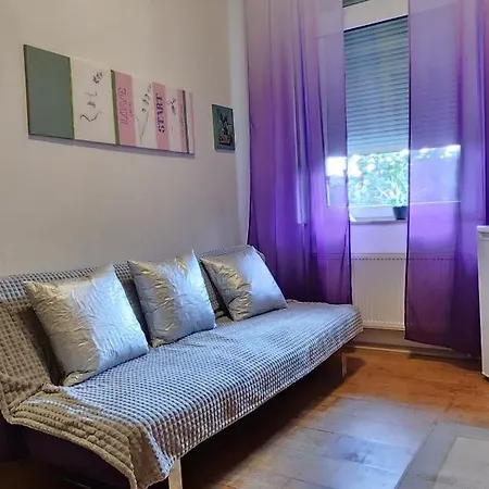 Appartamento Elena Flat Lavendel Zentrum Duisburgo