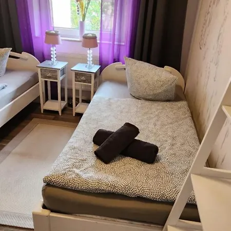 Elena Flat Lavendel Zentrum